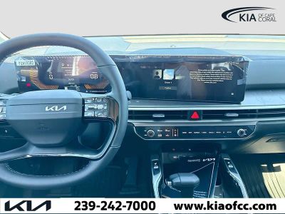 2026 Kia Sorento — photo 18 view
