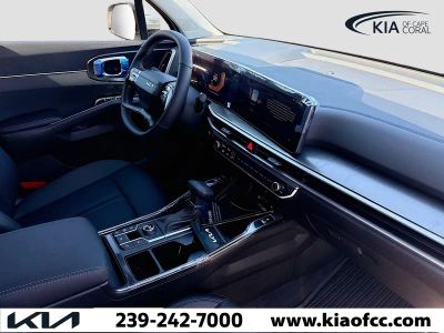 2026 Kia Sorento — photo 13 view