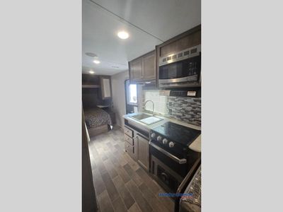 2019 Dutchmen RV Coleman - Photo 11