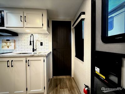 2026 Venture RV Stratus - Photo 19