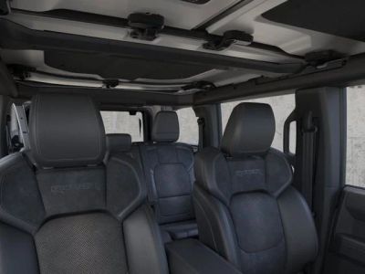 2026 Ford Bronco — photo 12 view
