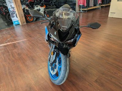 2026 Kawasaki Ninja ZX-6R - Photo 3