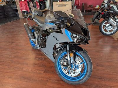 2026 Kawasaki Ninja ZX-6R - Photo 2