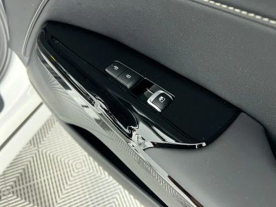 2026 Kia K5 — photo 32 view