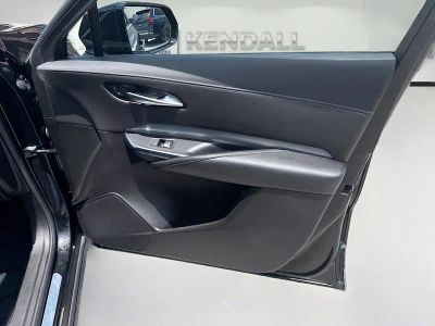 2023 Cadillac XT4 — photo 31 view