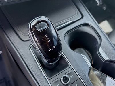 2023 Cadillac XT4 — photo 13 view