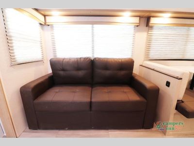 2025 Cruiser Embrace - Photo 20