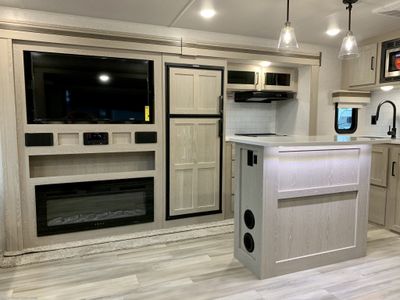 2022 Forest River Rockwood Ultra Lite - Photo 19