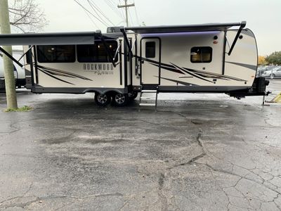 2022 Forest River Rockwood Ultra Lite - Photo 3