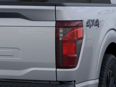 2026 Ford F-150 — photo 18 view