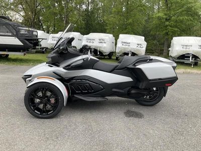 2025 Can-Am Spyder RT Rotax 1330 ACE - Photo 11