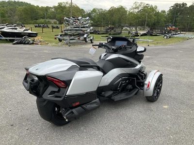 2025 Can-Am Spyder RT Rotax 1330 ACE - Photo 8