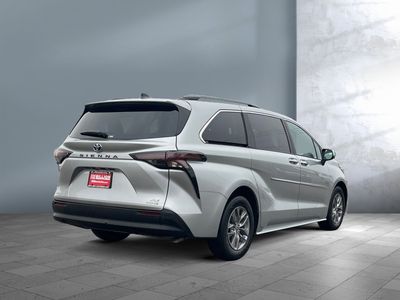2024 Toyota Sienna - Photo 6