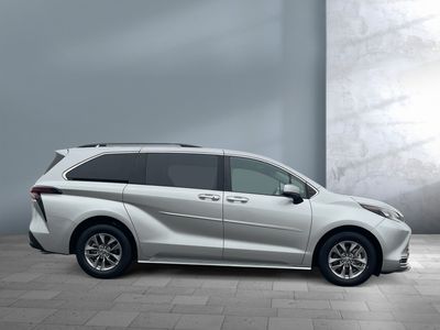 2024 Toyota Sienna - Photo 7