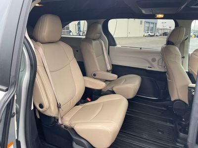 2024 Toyota Sienna - Photo 14