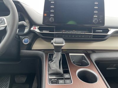 2024 Toyota Sienna - Photo 13