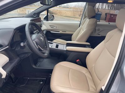2024 Toyota Sienna - Photo 9