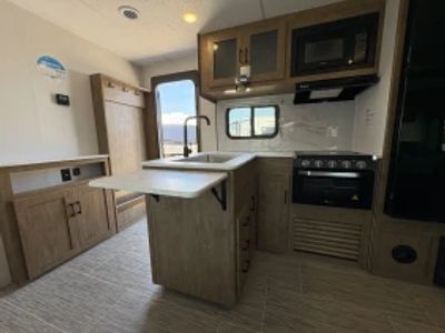 2024 Coachmen Freedom Express Ultra Lite - Photo 18