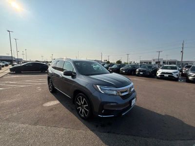 2019 Honda Pilot — rear three-quarter view