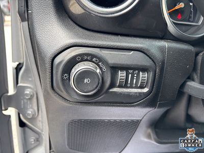 2020 Jeep Wrangler — photo 56 view