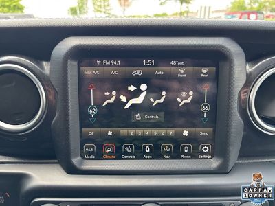 2020 Jeep Wrangler — photo 60 view