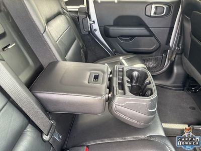 2020 Jeep Wrangler — photo 43 view