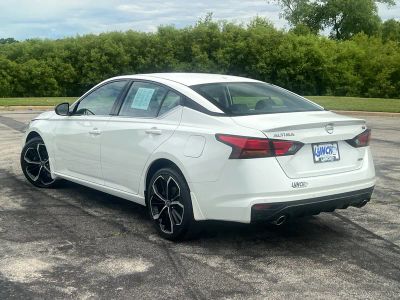 2023 Nissan Altima — side profile view