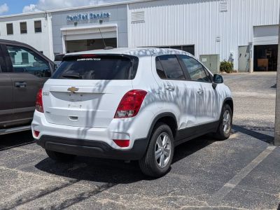 2022 Chevrolet Trax - Photo 3