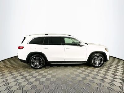 2023 Mercedes-Benz GLS - Photo 8