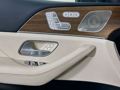 2023 Mercedes-Benz GLS - Photo 18