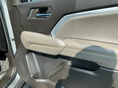 2024 Chevrolet Colorado — engine compartment view