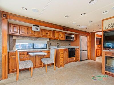 2014 Tiffin Motorhomes Allegro RED - Photo 12