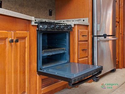 2014 Tiffin Motorhomes Allegro RED - Photo 18