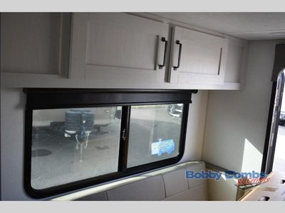 2026 Palomino Real-Lite - Photo 11