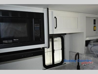 2026 Palomino Real-Lite - Photo 8