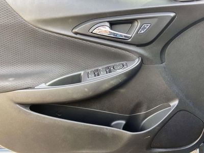 2025 Chevrolet Malibu - Photo 15