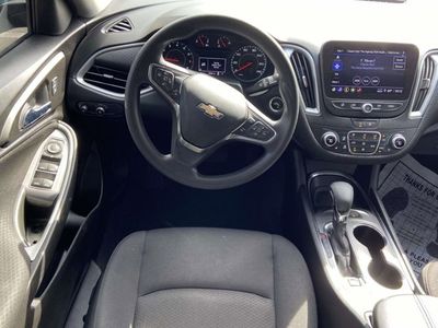 2025 Chevrolet Malibu - Photo 12