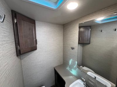 2025 Winnebago MINNIE WINNIE - Photo 30