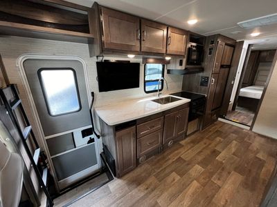 2025 Winnebago MINNIE WINNIE - Photo 5