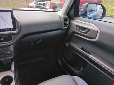 2025 Ford Bronco Sport — photo 17 view