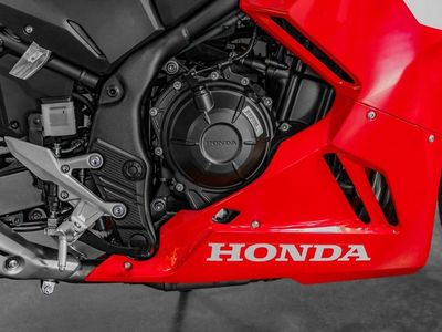 2025 Honda CBR500R - Photo 11