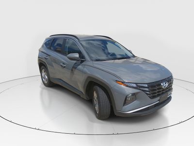 2024 Hyundai Tucson SEL FWD — front three-quarter view