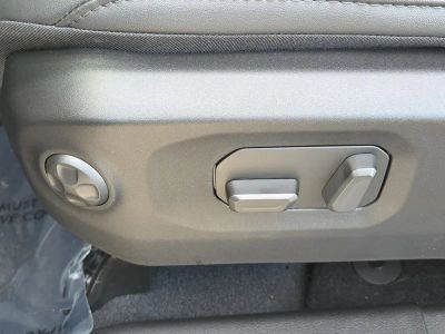 2026 Jeep Gladiator — photo 20 view