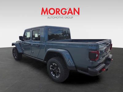 2026 Jeep Gladiator — photo 7 view