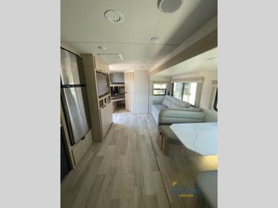 2025 Winnebago Minnie - Photo 3