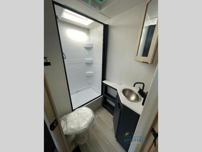 2025 Winnebago Minnie - Photo 11
