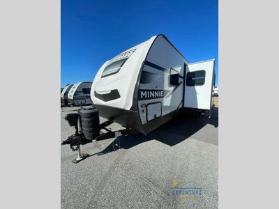 2025 Winnebago Minnie - Photo 8