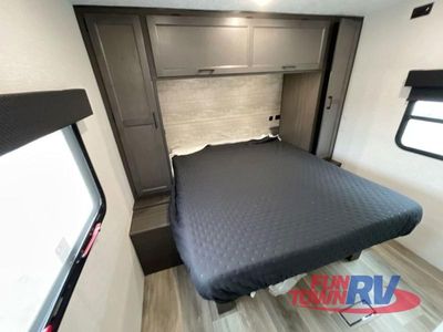 2025 Venture RV Stratus - Photo 30