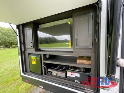 2025 Venture RV Stratus - Photo 9