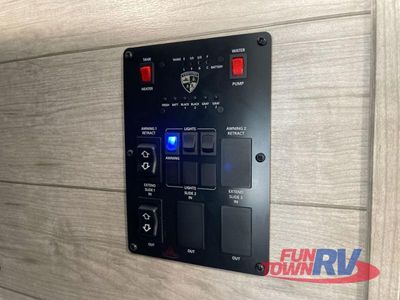 2025 Venture RV Stratus - Photo 22